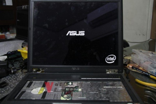 (筆電維修)華碩 ASUS F2J 不過電~不能開機維修實例