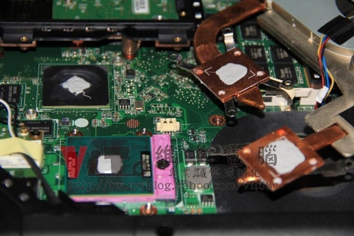 (筆電維修)華碩 ASUS F81S 散熱器灰塵阻塞過熱清理 (筆電維修)華碩 ASUS F81S 散熱器灰塵阻塞過熱清理