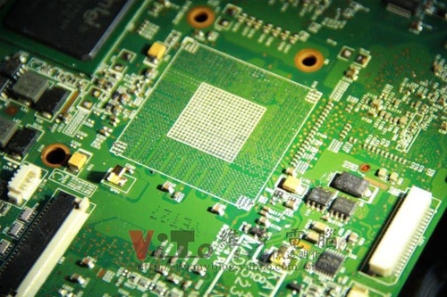 (筆電維修)康柏 HP DV2000 開機斷電~不定時斷電~藍底白字維修實例 (筆電維修)康柏 HP DV2000 開機斷電~不定時斷電~藍底白字維修實例