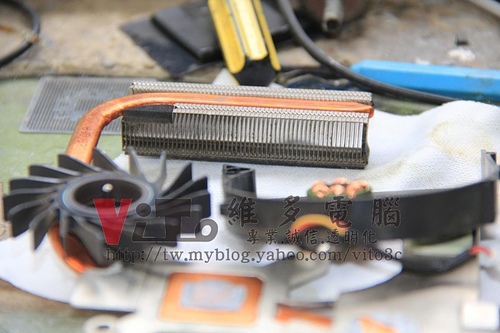 (筆電維修)宏碁 ACER ASPIRE 4736ZG 開機沒畫面~開機黑屏~自動關機~開機後斷電~CPU供電異常維修實例