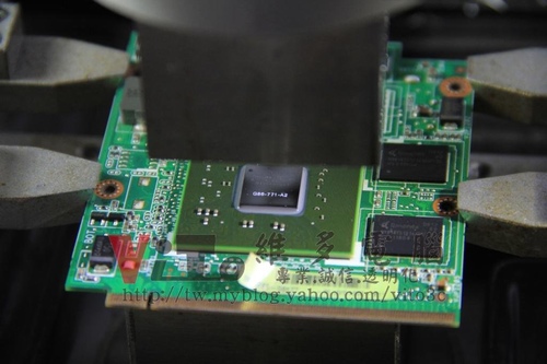 (筆電維修)華碩 ASUS F8S 顯卡過熱故障通病~開機有背光無畫面~開機黑屏~顯卡升級溫控GPU維修實例