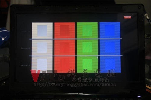 (筆電維修)華碩 ASUS A42J 面板破裂更換維修實例