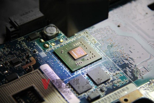 (筆電維修)華碩 ASUS W7J (白) 回原廠換修的四個月後...