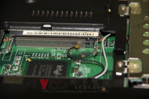 (筆電維修)宏碁 ACER EXTENSA 2603喝飲料~換主機板
