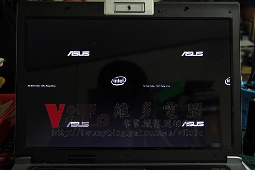 (筆電維修)華碩ASUS F5VL 顯示異常~畫面分格~破圖線條亂碼維修實例