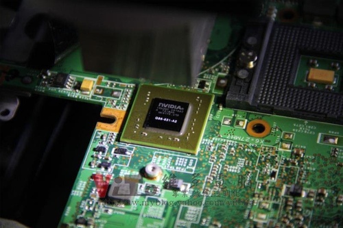 (筆電維修)惠普 HP Pavilion DV2000 (DV2500) 畫面分割~多重畫面~顯示異常維修實例 (筆電維修)惠普 HP Pavilion DV2000 (DV2500) 畫面分割~多重畫面~顯示異常維修實例