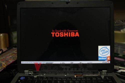 (筆電維修)東芝 TOSHIBA A75-S125 按開機鍵後電源燈閃爍~主機板短路維修實例 (筆電維修)東芝 TOSHIBA A75-S125 按開機鍵後電源燈閃爍~主機板短路維修實例