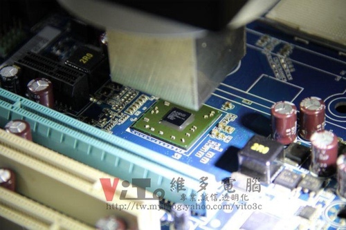 (主機板維修)技嘉 MA74GM-S2H 過電~無法開機維修實例
