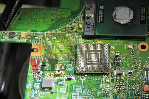 (筆電維修)惠普 COMPAQ PRESARIO V3700(V3708TX) 畫面異常~條紋破圖~顯卡過熱故障~升級新製程顯示卡維修實例 (筆電維修)惠普 COMPAQ PRESARIO V3700(V3708TX) 畫面異常~條紋破圖~顯卡過熱故障~升級新製程顯示卡維修實例