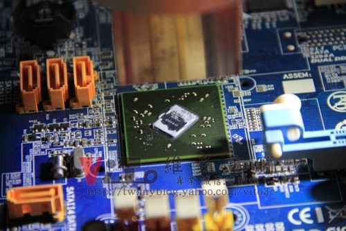 (桌機維修)技嘉 GIGABYTE GA-M55S-S3 無法開機~電腦有運作但無畫面顯示維修實例