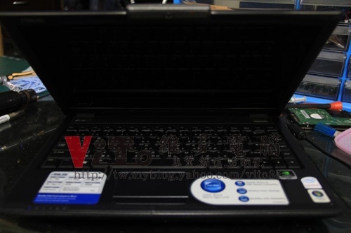 (筆電維修)華碩 ASUS W7S 瑕疵顯卡過熱故障~開機有聲音沒畫面~升級2011年溫控顯卡維修實例 (筆電維修)華碩 ASUS W7S 瑕疵顯卡過熱故障~開機有聲音沒畫面~升級2011年溫控顯卡維修實例