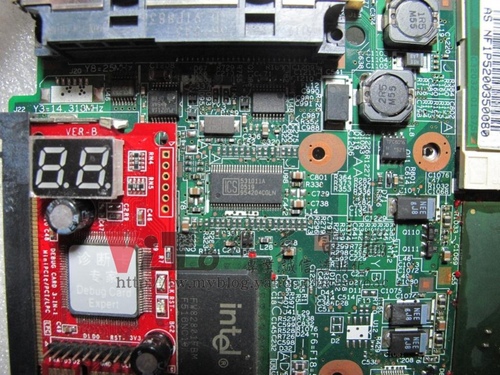 (筆電維修)聯想 IBM T43 開機無法顯示~開機沒畫面~開機停在BIOS~無法開機維修實例