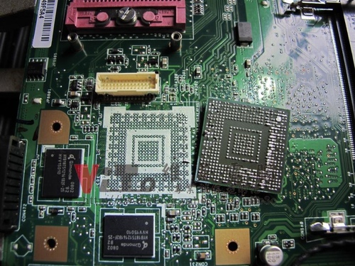(筆電維修)華碩 ASUS F6S 開機白畫面~開機有音效~白色畫面有線條~獨立顯卡故障維修實例
