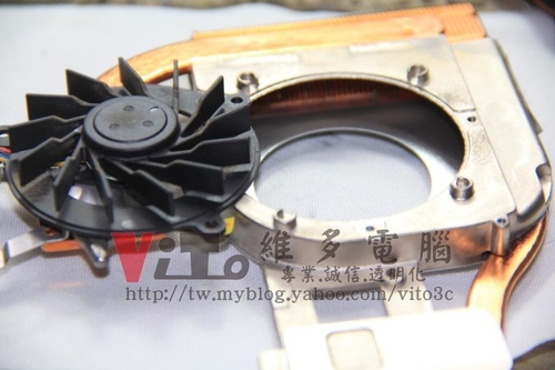 (筆電維修)華碩 ASUS F8SG 開機有聲無影~背光有亮畫面黑屏~9300MG獨立顯卡過熱通病維修實例