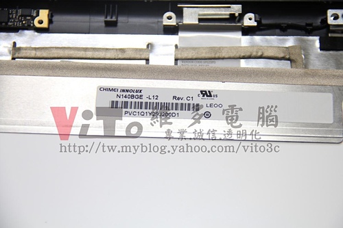 (筆電面板更換)康柏COMPAQ Preasrio CQ42 面板LCD破裂更換維修實例