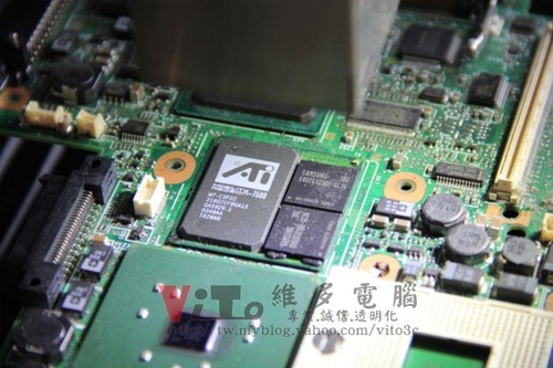 (筆電維修)IBM T40 開機一長兩短聲~抓不到顯卡維修