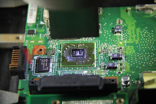 (筆電維修)華碩ASUS F6VE 顯卡故障沒畫面~開機沒畫面~無法開機~ATI顯卡維修實例