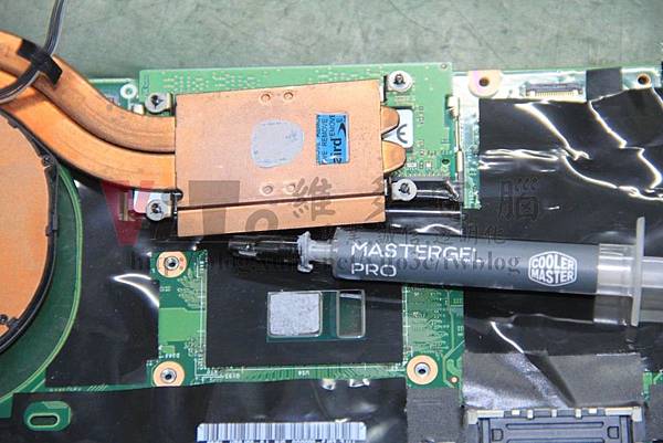 LENOVO T460S CPU散熱膏更換及導熱貼安裝