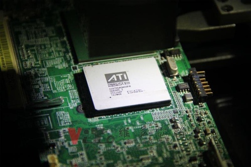 (筆電維修)華碩 ASUS V6800V (V6000 V6V) 畫面顯示異常~作業系統條紋破圖維修實例 (筆電維修)華碩 ASUS V6800V (V6000 V6V) 畫面顯示異常~作業系統條紋破圖維修實例