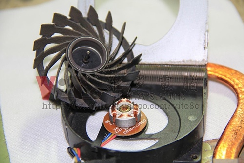 (筆電維修)華碩ASUS A42J (A42JB) 常常藍底白字~玩遊戲當機~自動重開機~不定時當機維修實例