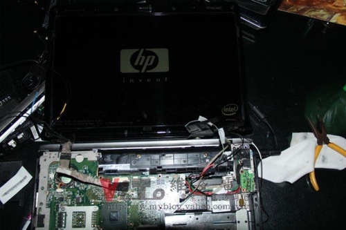 (筆電維修)康柏 HP DV2000 開機斷電~不定時斷電~藍底白字維修實例 (筆電維修)康柏 HP DV2000 開機斷電~不定時斷電~藍底白字維修實例