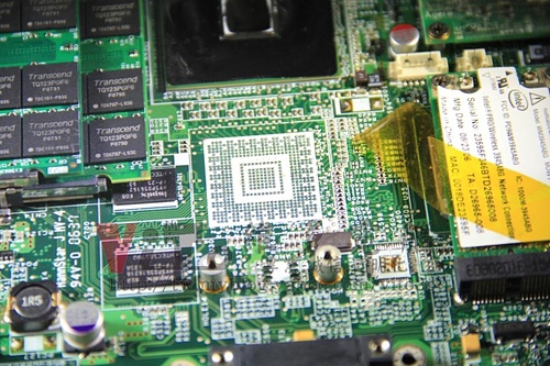 (筆電維修)宏碁 ACER ASPIRE 5580 開機有背光沒畫面顯示~開機沒畫面~無法開機維修實例