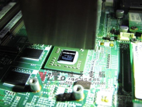(筆電維修)宏碁 ACER ASPIRE 5580 開機背光亮沒畫面顯示~顯卡故障維修實例